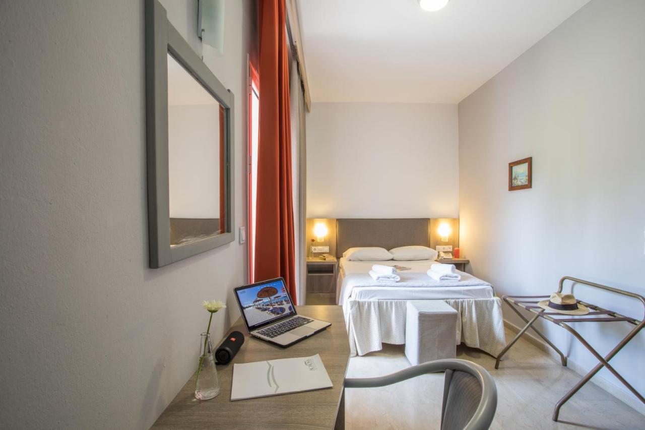 Silver Bay Hotel Kontokali Corfu Exterior photo